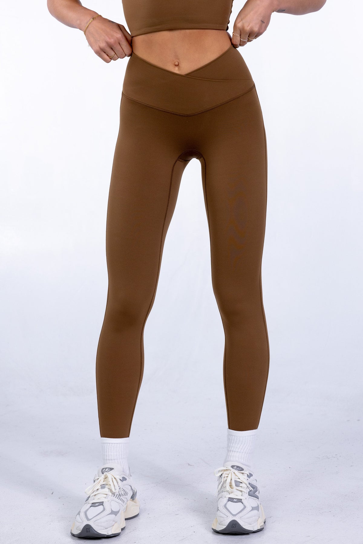 Wear Active active wear cross over legging brown